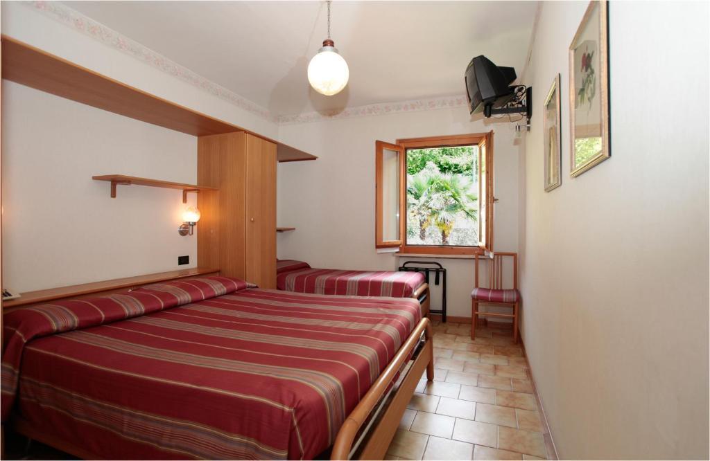 Hotel Fraderiana Torri Del Benaco Pokoj fotografie